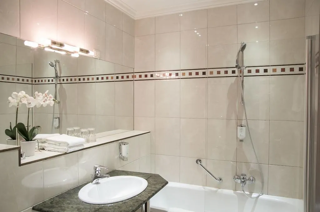 Hotel Park Villa Вена 4*,