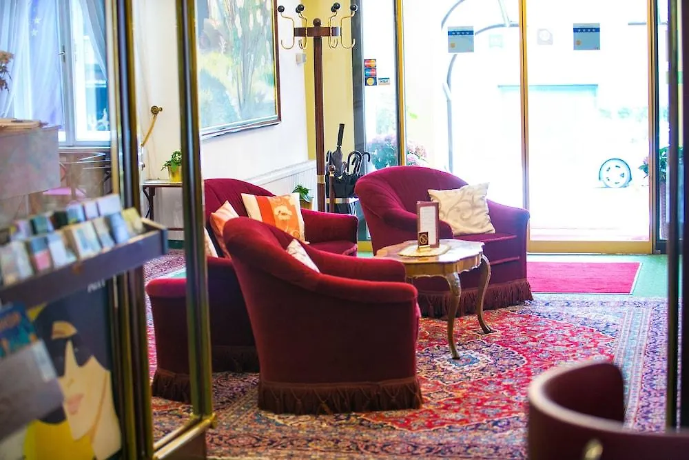 Hotel Park Villa Wien 4*,