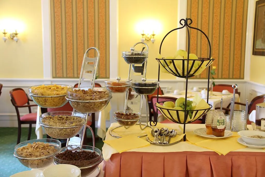 Hotel Park Villa Wien 4*,